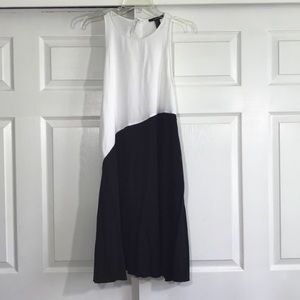 Forever 21 Black/White Contrast Dress w/pockets L